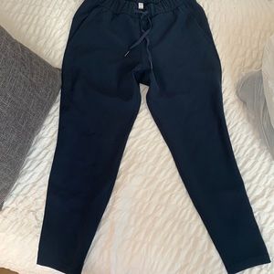 Lululemon pants